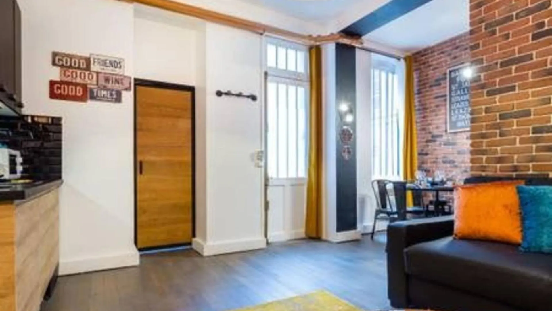Cosy Apartement In The Heart Of Paris Republique France